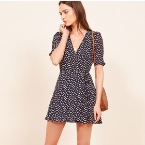 Ref Lucky Dress still online!!